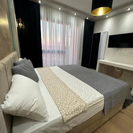 The Gates 210 Апартаменты