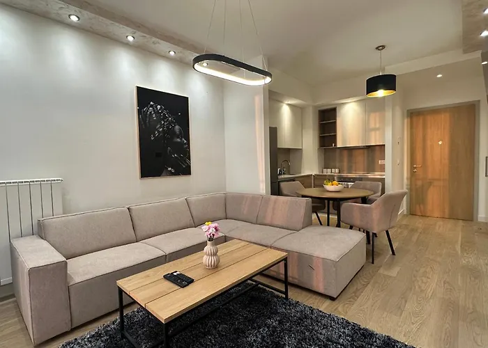 The Gates 210 Apartament Belgrad